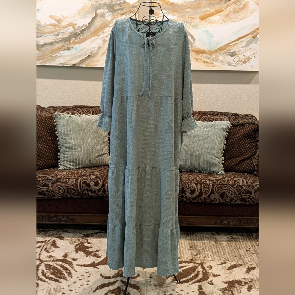 NWT Sage Textured Maxi Dress